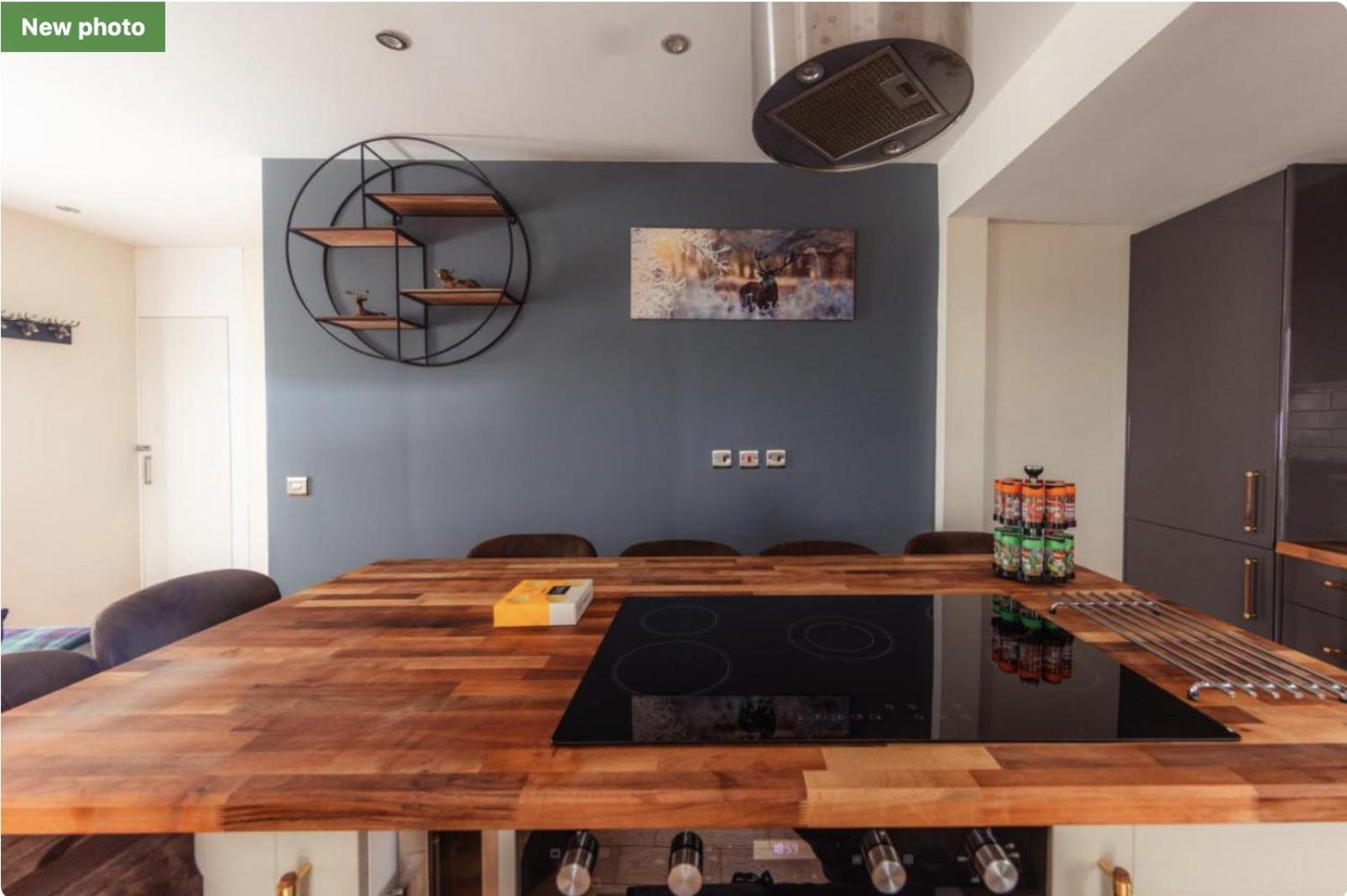 Luxury Cottage With Stunning Views Near Fairy Pools - School House 3 Carbost  Ngoại thất bức ảnh