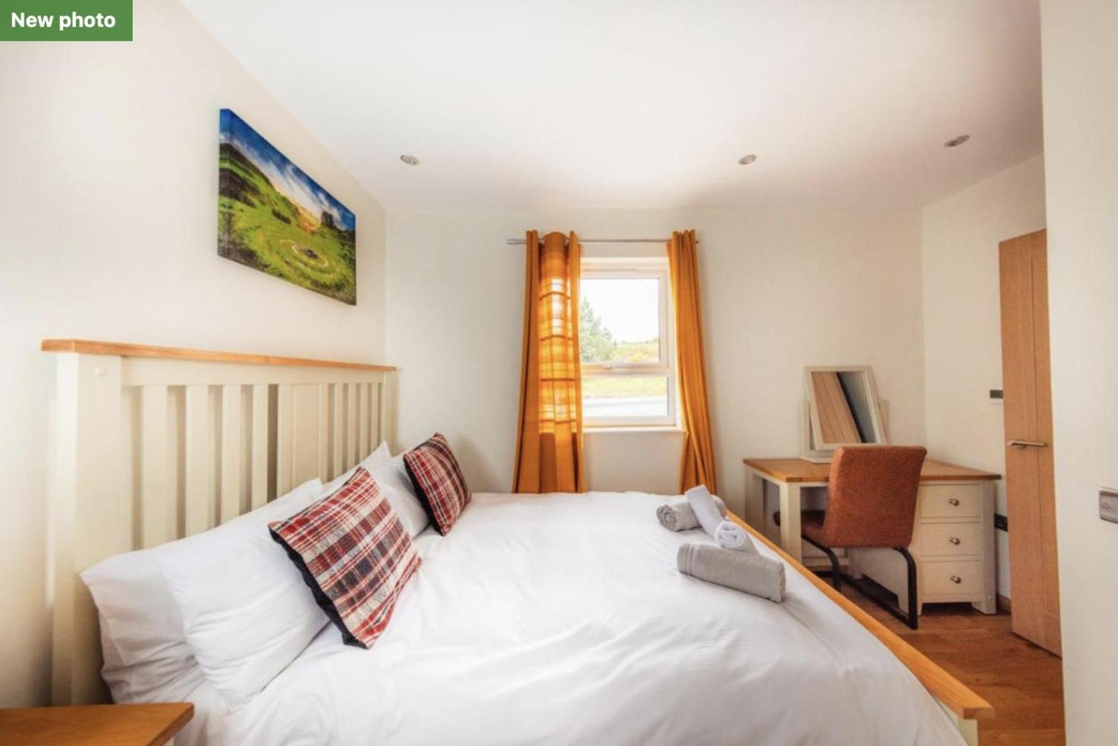 Luxury Cottage With Stunning Views Near Fairy Pools - School House 3 Carbost  Ngoại thất bức ảnh